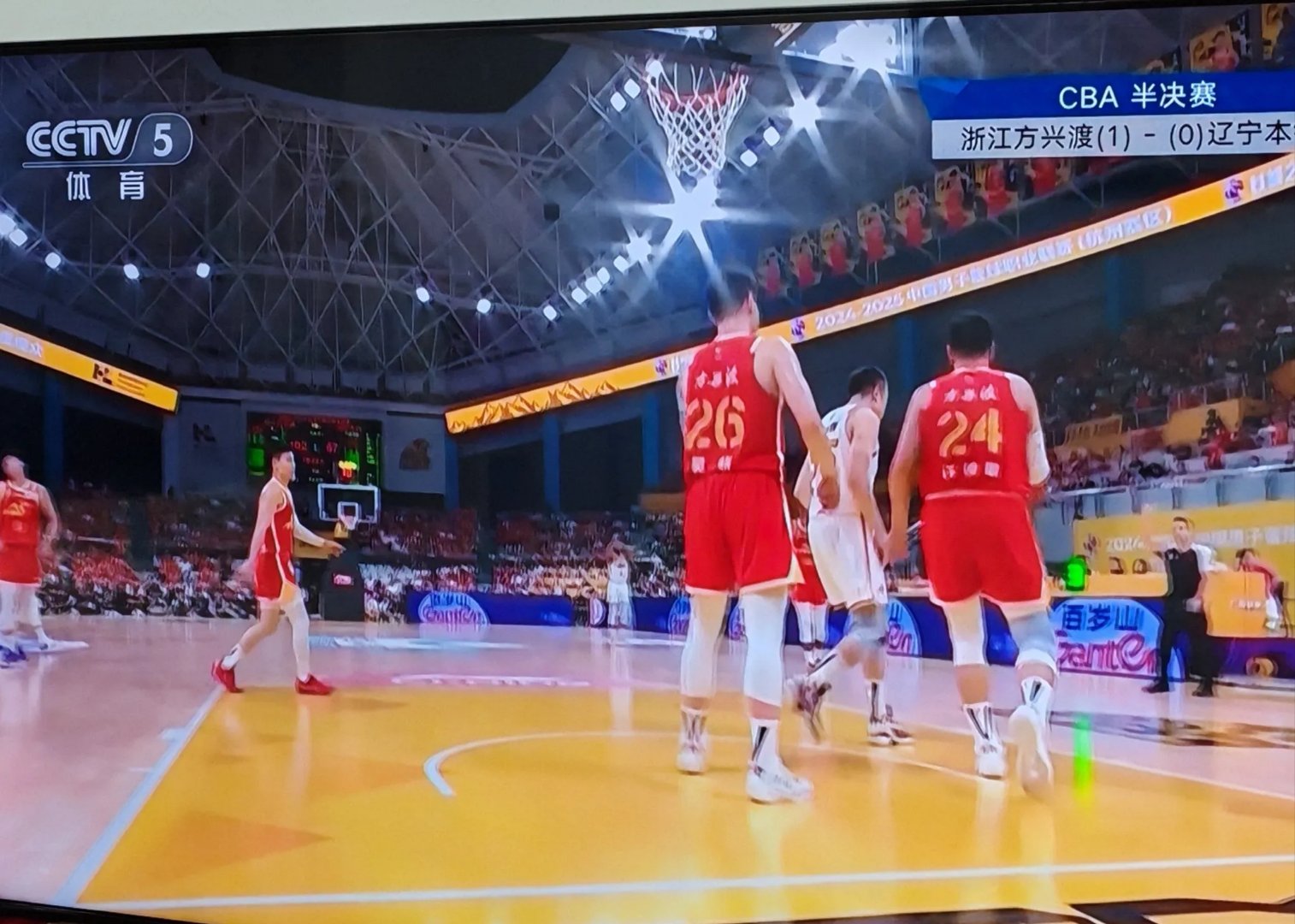 九游体育入口-体操锦标赛，辽东闪电队与陇右玄武队鏖战，VAR改判成焦点！韧性比赛的样板的简单介绍